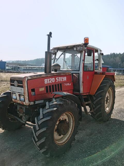 Steyr 8120 SK1