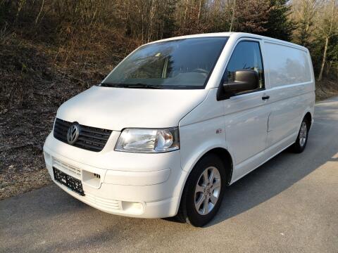VW Bus, VW T5 Transporter 1,9 TDI