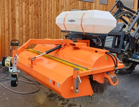 Kehrmaschine Stekro M450