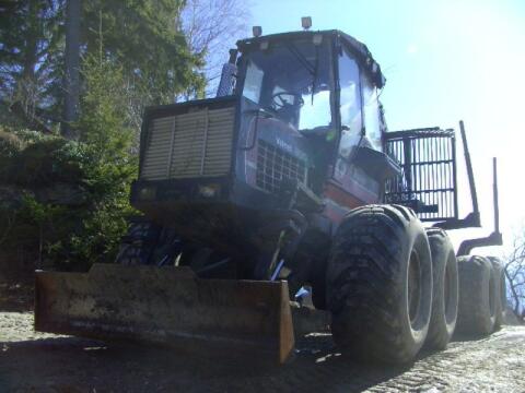 Valmet 890 Forwarder Rückezug