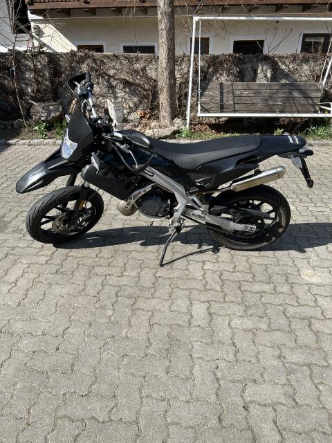 Aprilia SX50