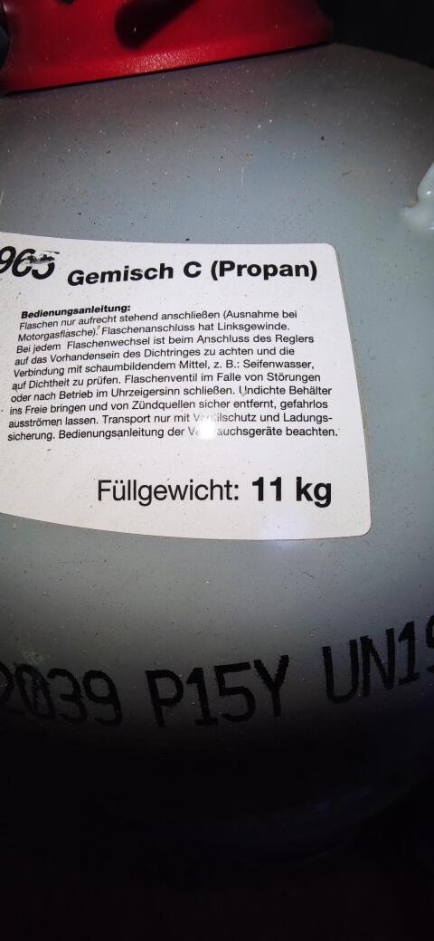 2x Propan Gas Flaschen voll