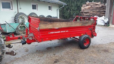 Miststreuer Pöttinger 3100B