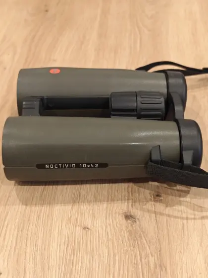 Leica Noctivid 10x42