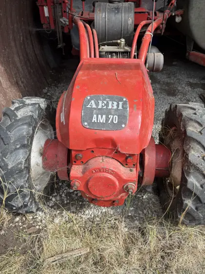 Aebi AM 70 Schlepper