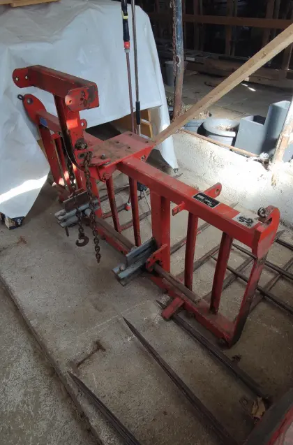 Anbaugerät Heck & Frontlader