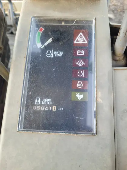 Takeuchi TB016 inkl. Powertilt