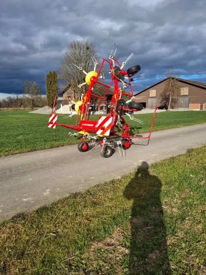 Kreiselheuer Pöttinger Eurohit 61NZ