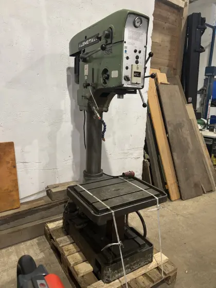 Standbohrmaschine Säulenbohrmaschine Alzmetall