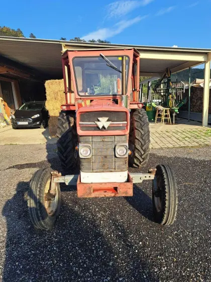 Massey Ferguson 165