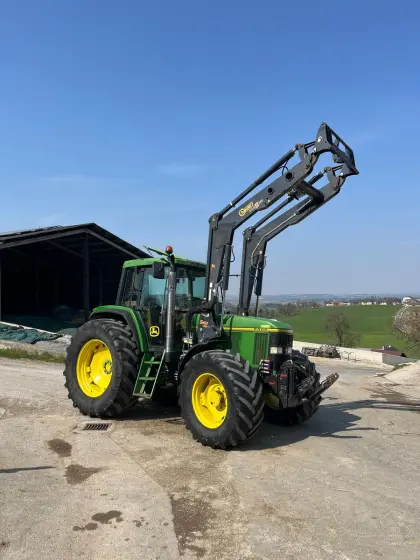 John Deere 6800