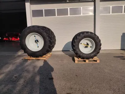 Kompletträder für Steyr, New Holland und Case