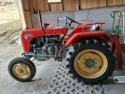 Traktor Steyr T84