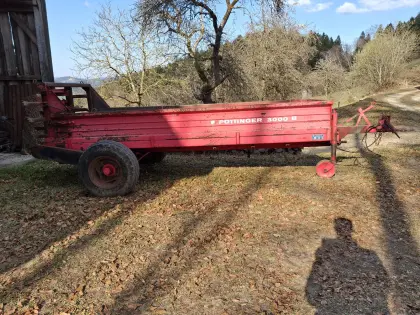 Miststreuer Pöttinger 3000 B