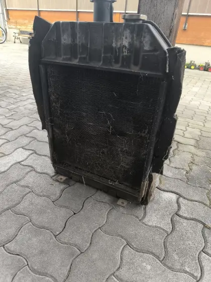 Kühler Steyr 8080