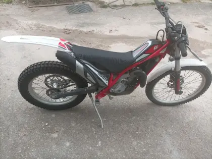 GasGas Trial mit Sitzbank und E-Starter