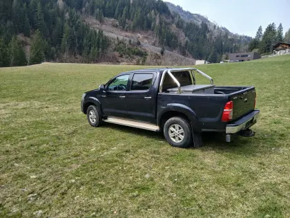 Toyota Hilux 4x4 Automatik 171 PS