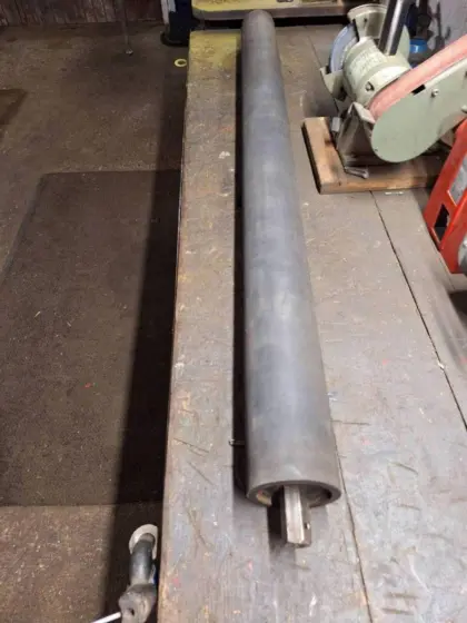 John Deere 580 Rundballenpresse