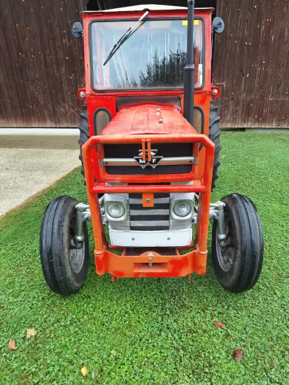 Oldtimer Traktor Massey Furguson  135 BJ 1968
