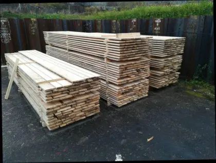 Bauholz, Konstruktionsholz, Bretter sägerau, 5 x 8 Staffel