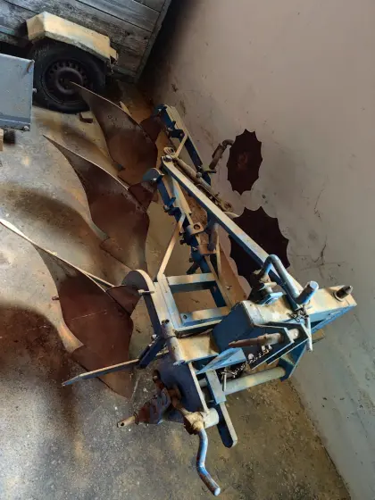 Vogel & Noot 3 Schar Beetpflug mit Furchenverstellung