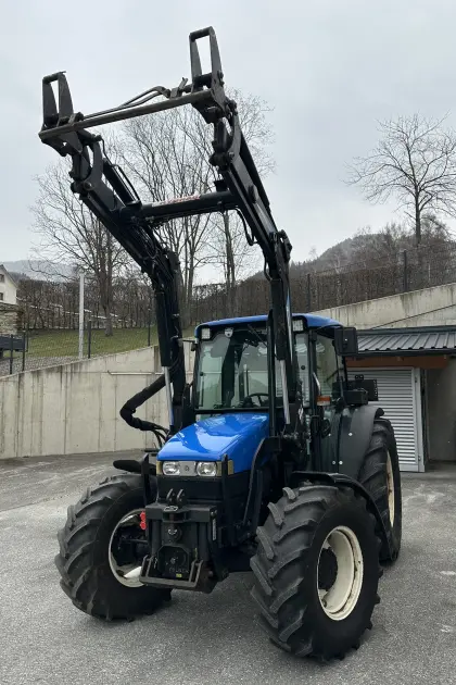 New Holland TN-70 DA
