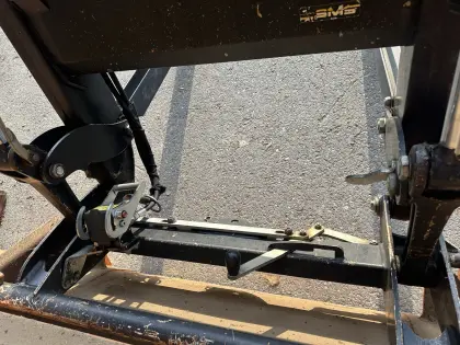 Hauer Frontlader POM VX 95