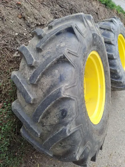 John Deere Kompletträder