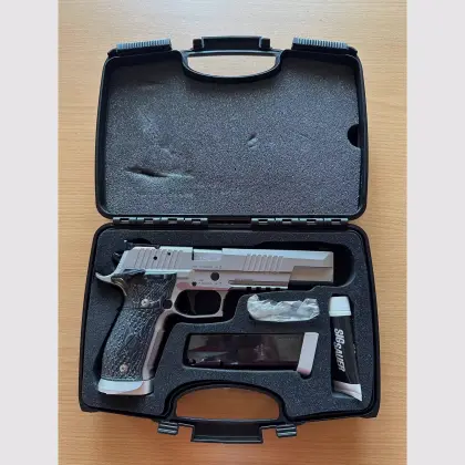 Pištolj Sig Sauer P226 X-Six Supermatch
