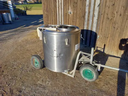 Verkaufe Milchtank 350 L