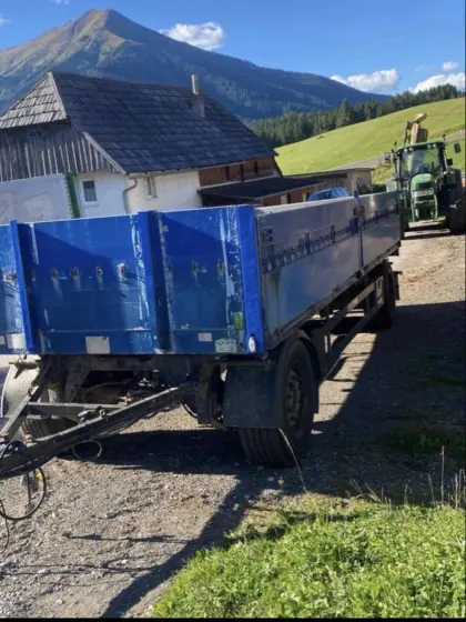 Ballenanhänger Schwarzmüller