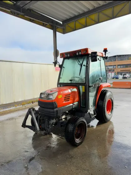 Kubota STV 40 inkl. Zubehör