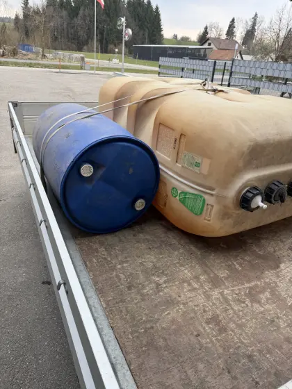 Dieseltank 1.000 l und 200 l Dieselfass
