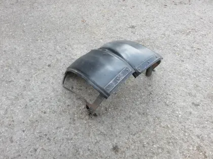 Originale Lindner Kotflügel, li. u. re.