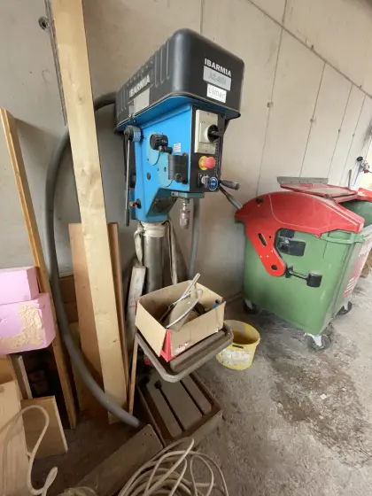 Ständerbohrmaschine