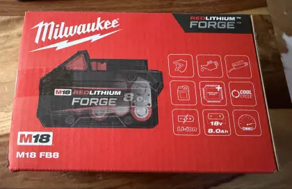 Milwaukee M18 Akku 8Ah Forge