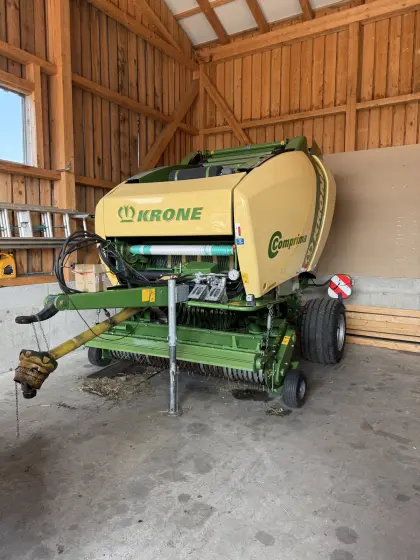 Krone Comprima V 150 XC Rundballenpresse