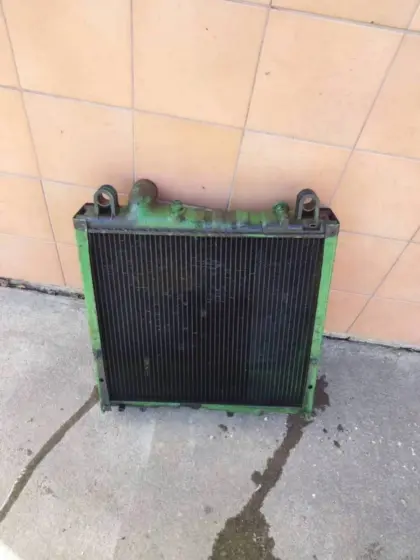 Kühler für John Deere 1850/1950