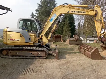 Minibagger New Holland E80