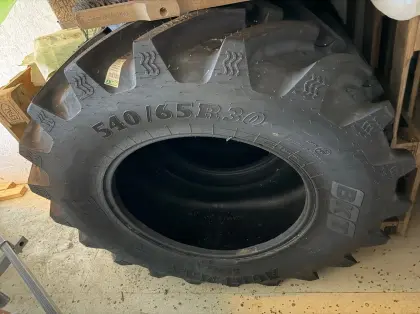Fronttraktorräder 440/80 R30