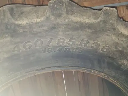 460/85 R 38
