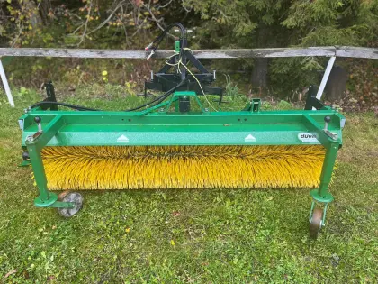 Düvelsdorf Kehrmaschine Stratos