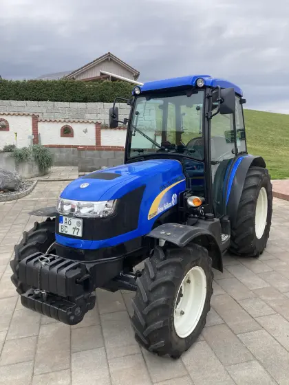 New Holland T 4040 F