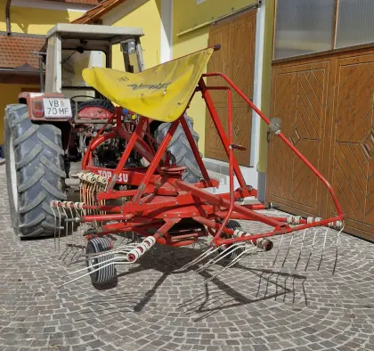 Pöttinger Schwader Top 33 U