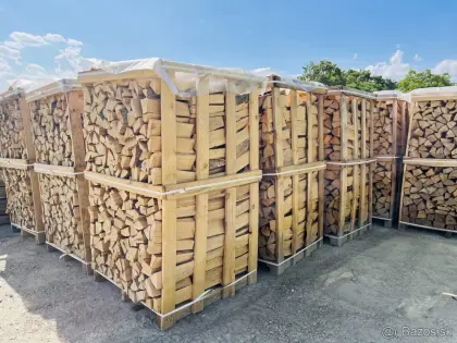 Buchenbrennholz aus der Slowakei