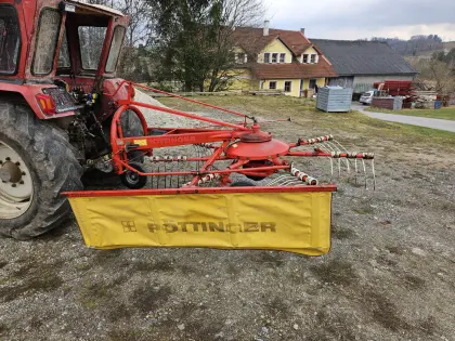 Pöttinger Top 28 Schwader