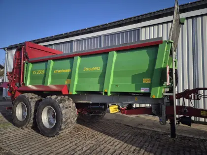 Universalstreuer Strautmann VS 2005