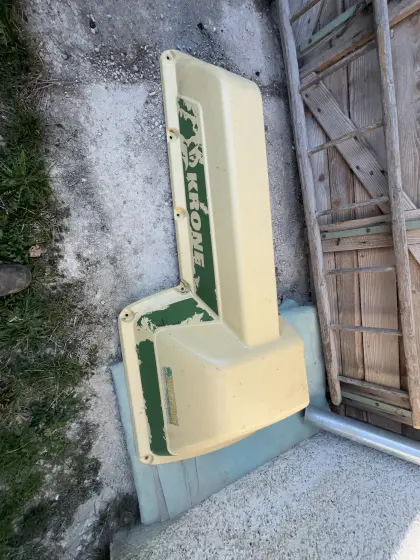 Haube- Abdeckung Krone EC 320