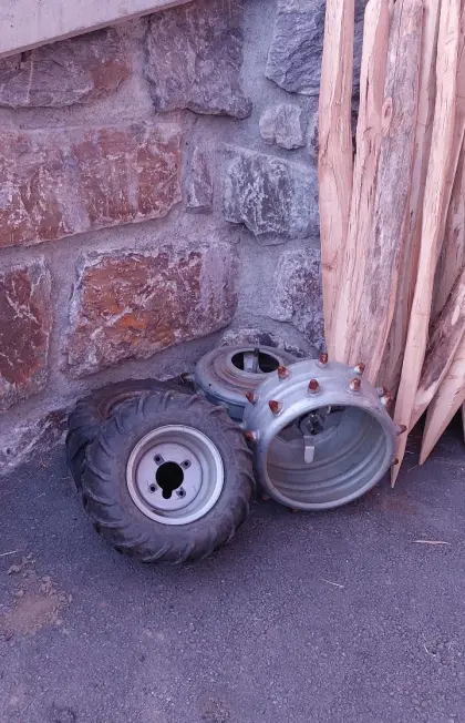 Motormäher Schtachelwalzen inklusive Reifen