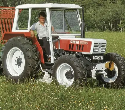 Steyr 8055 ALLRAD zum auschlachten